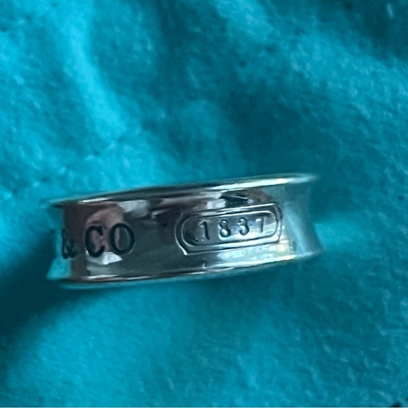Authentic Tiffany & Co.® Vintage "T & CO 1837" Band Ring Size 6 - Picture 6 of 6